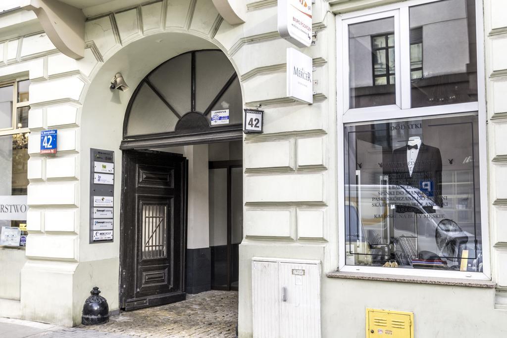 Hostel Mish Mash Nowogrodzka Warschau Exterior foto